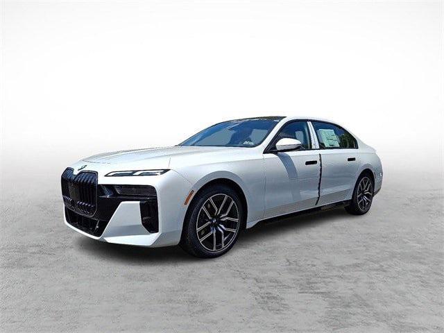 new 2025 BMW 760 car, priced at $128,325