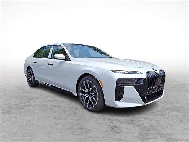 new 2025 BMW 760 car, priced at $128,325