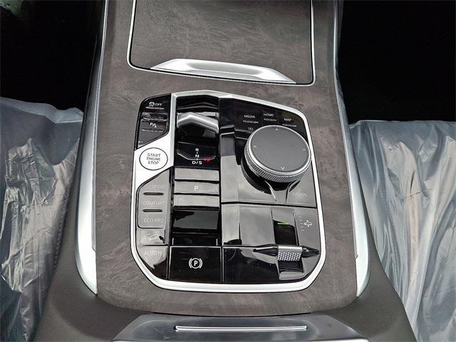 new 2026 BMW X7 car, priced at $93,780