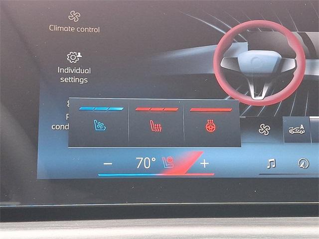 new 2026 BMW X7 car, priced at $91,465