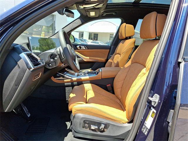 new 2026 BMW X7 car, priced at $96,330