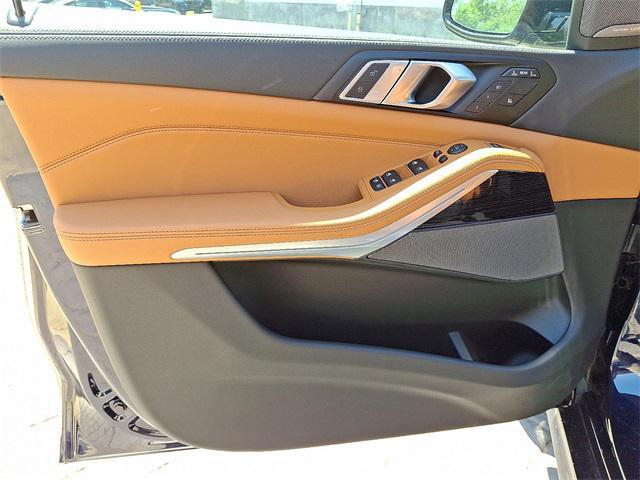 new 2026 BMW X7 car, priced at $96,330