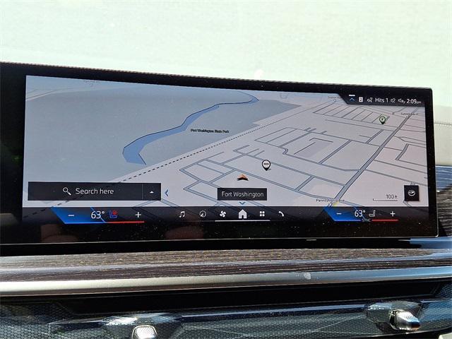 new 2026 BMW X7 car, priced at $96,330
