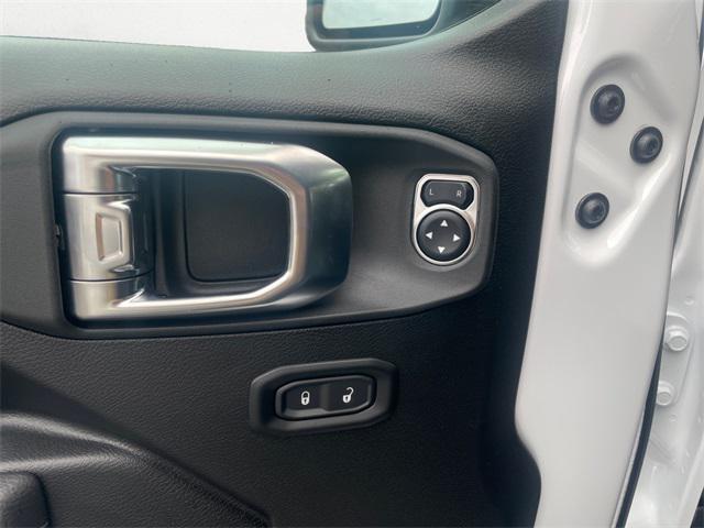 new 2026 Jeep Wrangler car, priced at $51,610