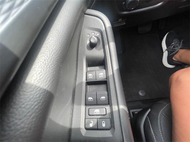 used 2023 Jeep Grand Cherokee L car, priced at $27,980