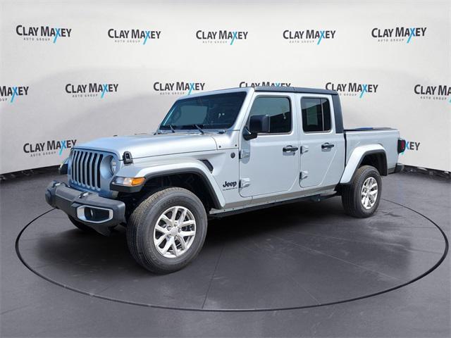 used 2023 Jeep Gladiator car, priced at $36,580