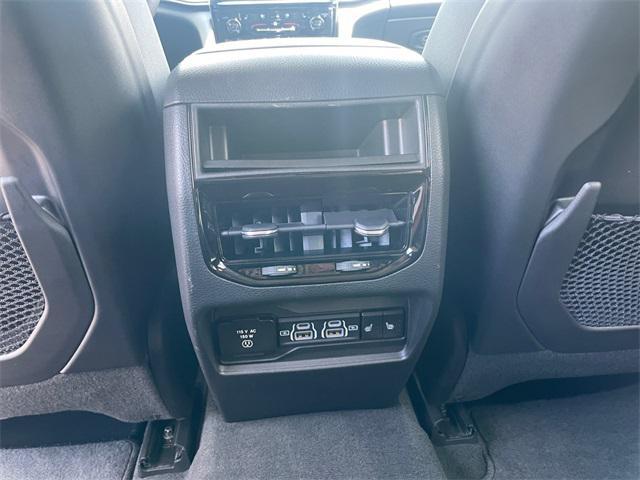 used 2023 Jeep Grand Cherokee car, priced at $37,985