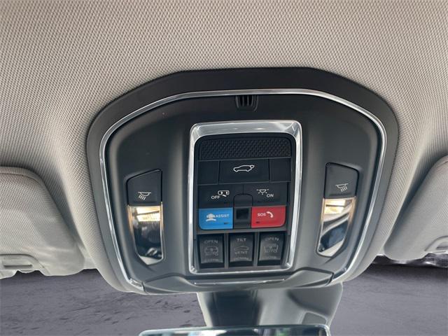 used 2023 Jeep Grand Cherokee car, priced at $37,985