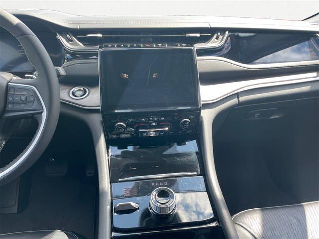used 2023 Jeep Grand Cherokee car, priced at $37,985