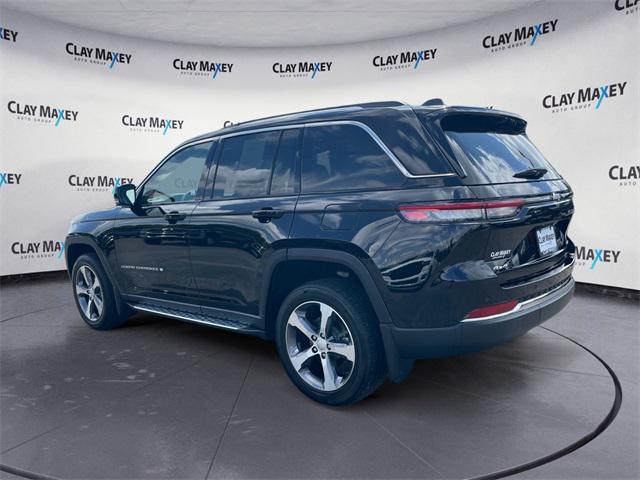 used 2023 Jeep Grand Cherokee car, priced at $37,985