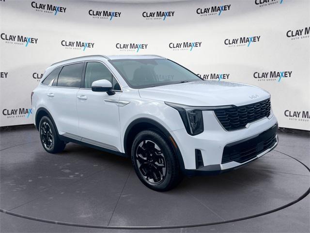 used 2024 Kia Sorento car, priced at $27,622