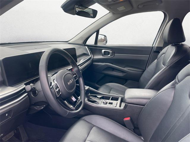 used 2024 Kia Sorento car, priced at $27,622