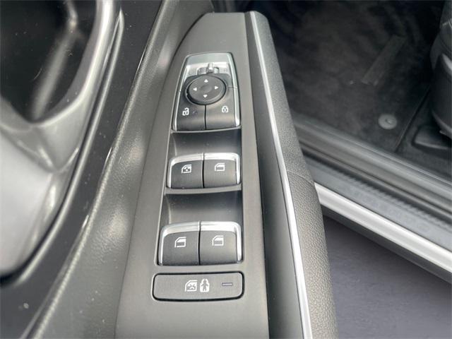 used 2024 Kia Sorento car, priced at $27,622