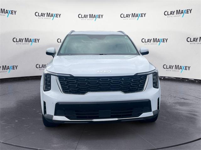 used 2024 Kia Sorento car, priced at $27,622