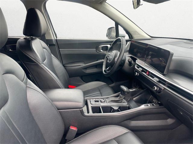 used 2024 Kia Sorento car, priced at $27,622