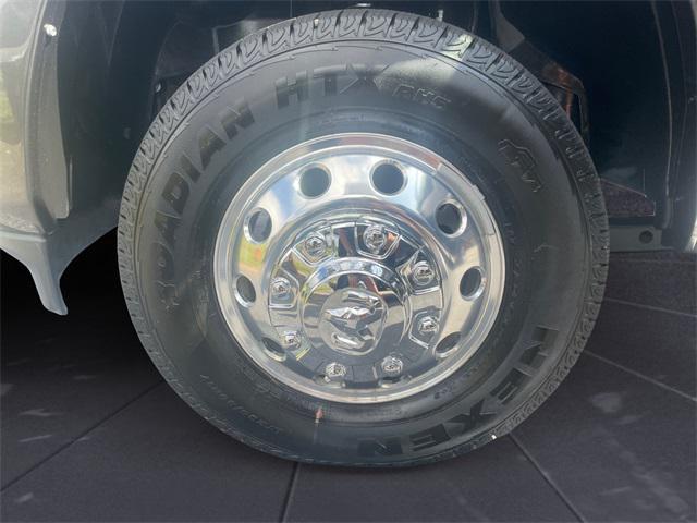 new 2025 Ram 3500 car, priced at $76,647