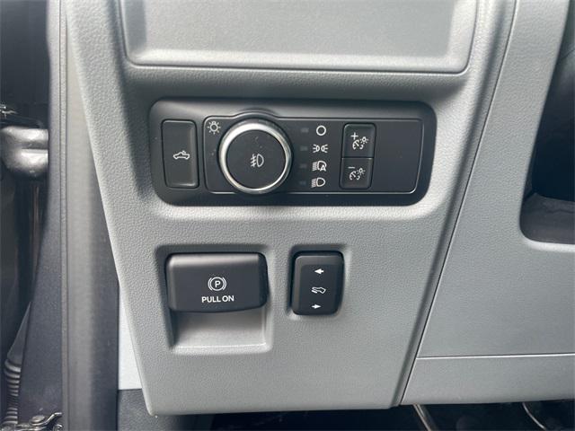 used 2022 Ford F-150 car, priced at $31,980