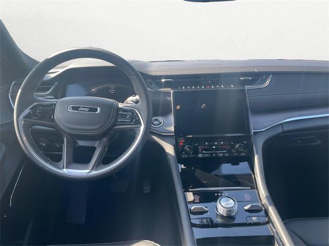 new 2025 Jeep Grand Cherokee car, priced at $56,694