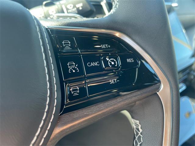 new 2025 Jeep Grand Cherokee car, priced at $56,694
