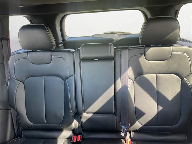 new 2025 Jeep Grand Cherokee car, priced at $56,694