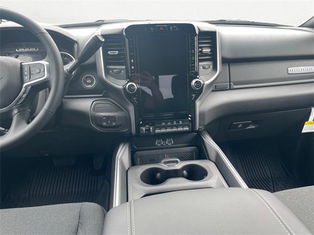 new 2025 Ram 2500 car, priced at $72,001