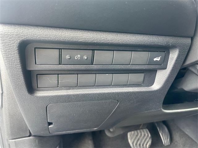 used 2024 Mitsubishi Outlander car, priced at $23,495