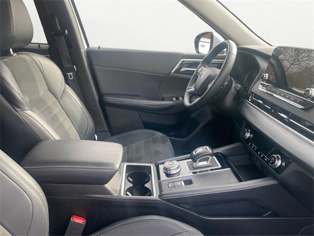 used 2024 Mitsubishi Outlander car, priced at $23,495
