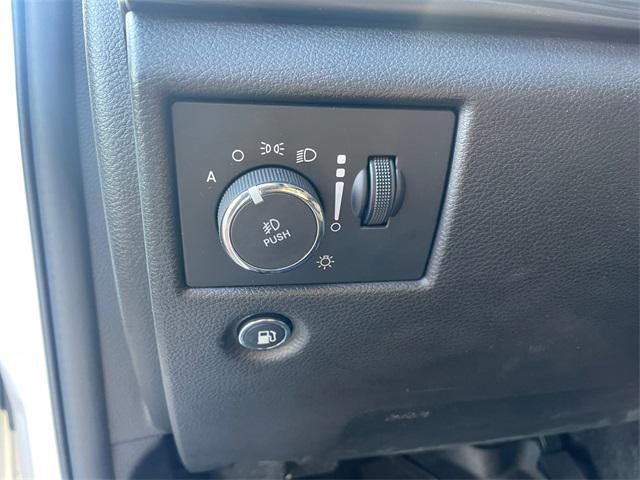 used 2021 Jeep Grand Cherokee car, priced at $19,980