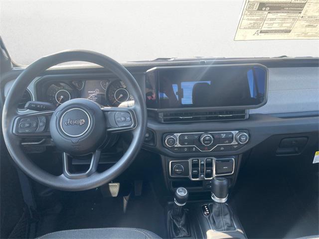 new 2025 Jeep Gladiator car, priced at $39,120
