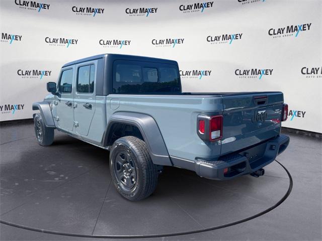 new 2025 Jeep Gladiator car, priced at $39,120