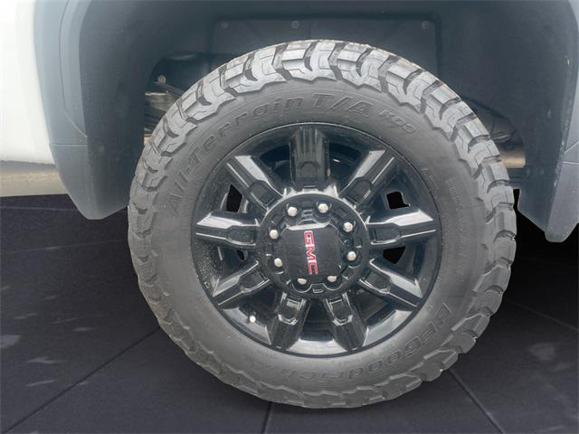 used 2025 GMC Sierra 2500 car, priced at $83,780