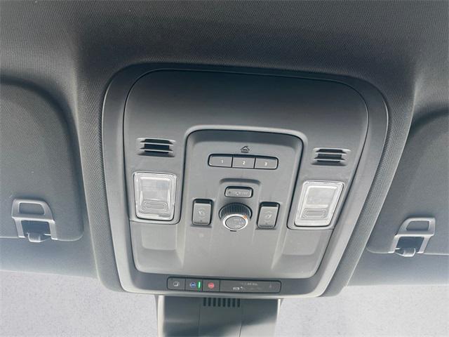 used 2024 GMC Yukon car, priced at $64,490