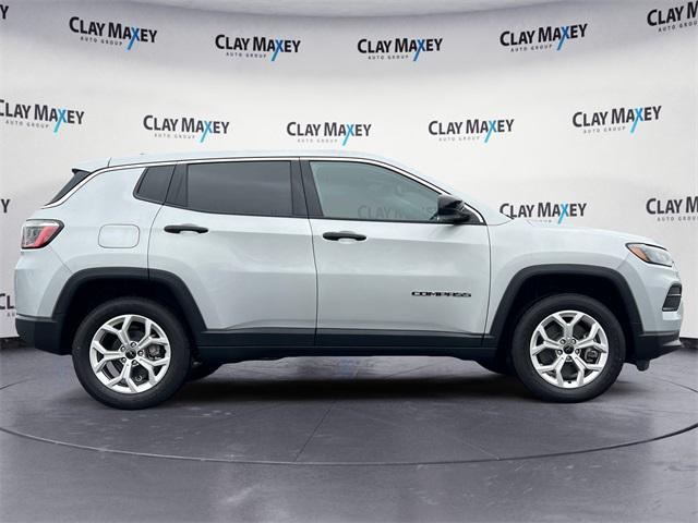 new 2025 Jeep Compass car, priced at $25,925