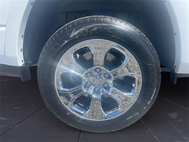 new 2025 Ram 1500 car, priced at $51,552