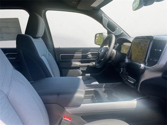 new 2025 Ram 1500 car, priced at $51,552