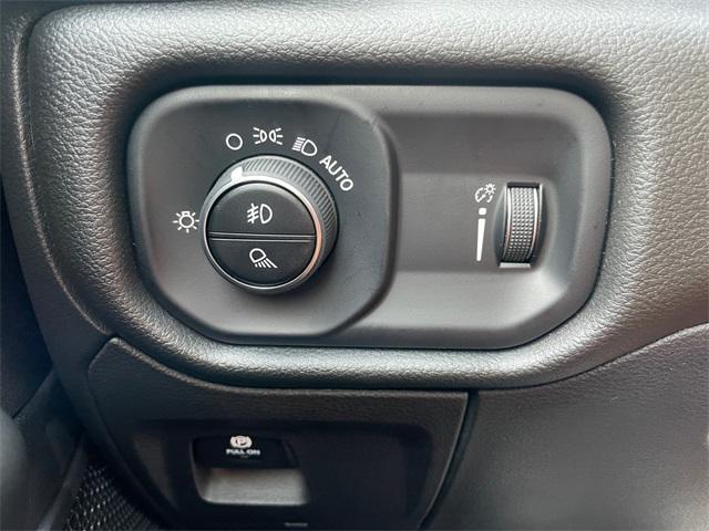 new 2025 Ram 1500 car, priced at $51,246