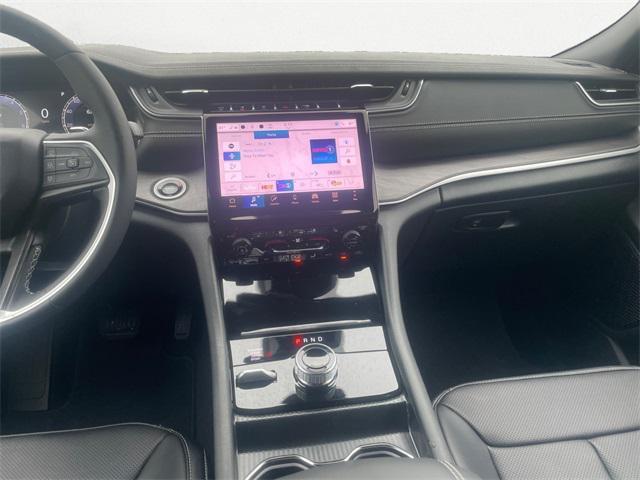 new 2025 Jeep Grand Cherokee car, priced at $49,278