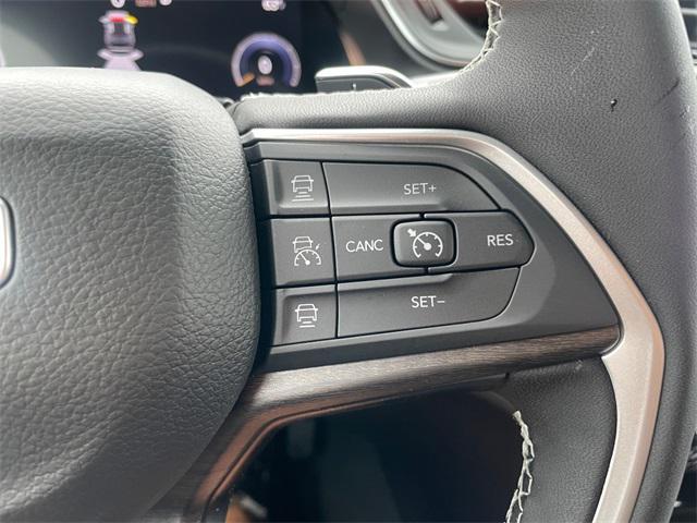 new 2025 Jeep Grand Cherokee car, priced at $49,278
