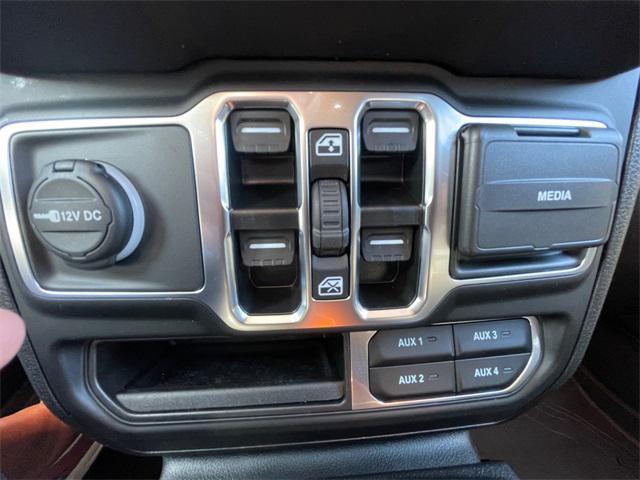 new 2025 Jeep Wrangler car, priced at $56,662