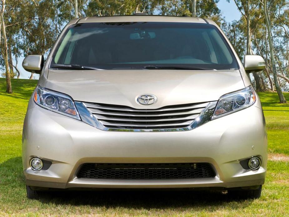 used 2017 Toyota Sienna car, priced at $16,500