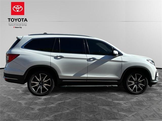 used 2022 Honda Pilot car, priced at $32,000