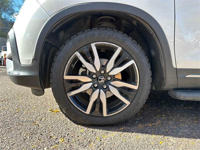 used 2022 Honda Pilot car, priced at $32,000