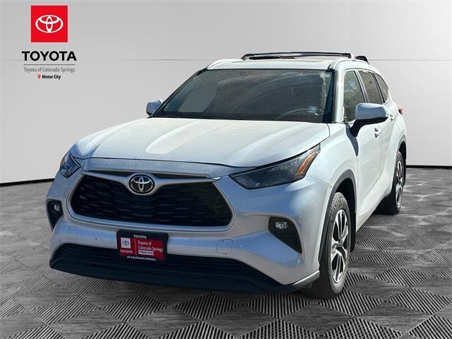 used 2023 Toyota Highlander car, priced at $41,000