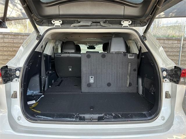 used 2023 Toyota Highlander car, priced at $41,000