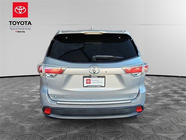 used 2016 Toyota Highlander car, priced at $19,250