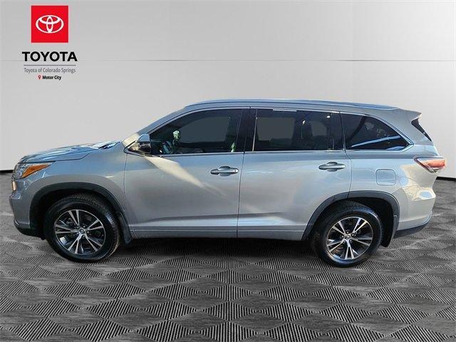 used 2016 Toyota Highlander car, priced at $19,250