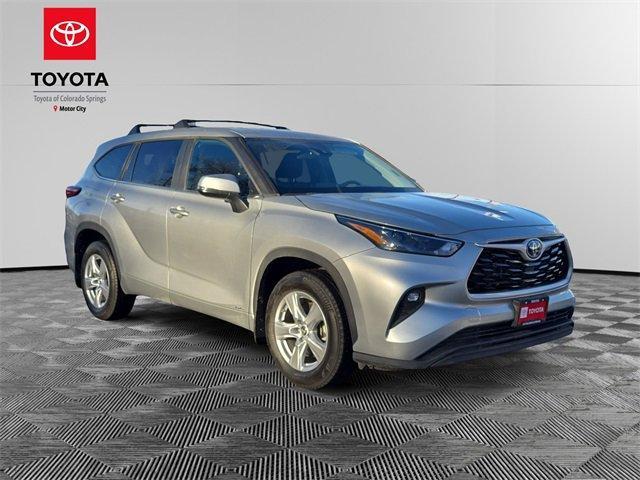 used 2023 Toyota Highlander Hybrid car, priced at $43,000