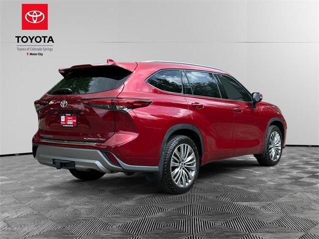 used 2023 Toyota Highlander car, priced at $49,000
