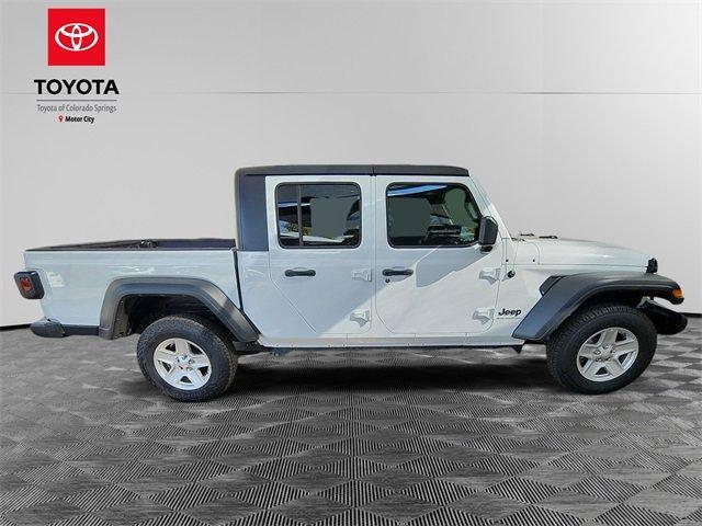 used 2023 Jeep Gladiator car, priced at $29,000