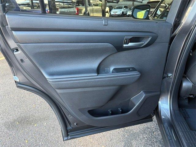 used 2023 Toyota Highlander car, priced at $39,200